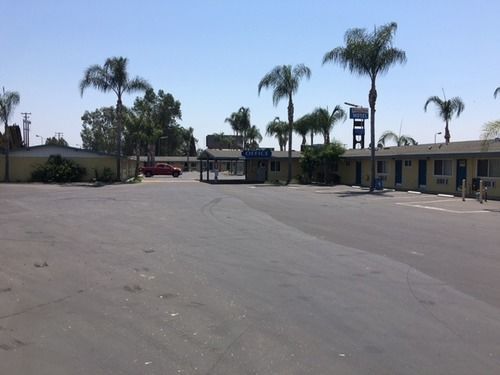 King's Inn Motel Kingsburg Bagian luar foto